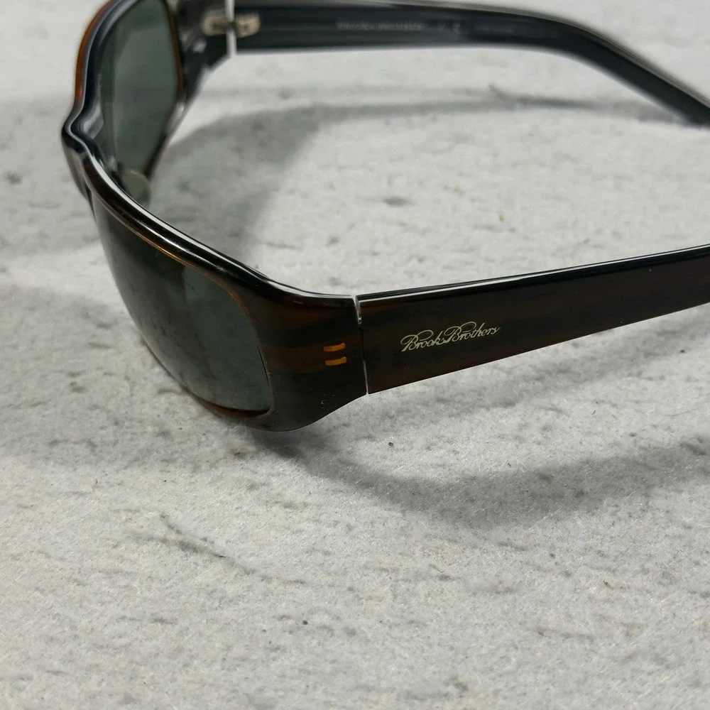 Brooks Brothers BB662S Brown Striped Rectangle Sunglasses Frames 61-17-117